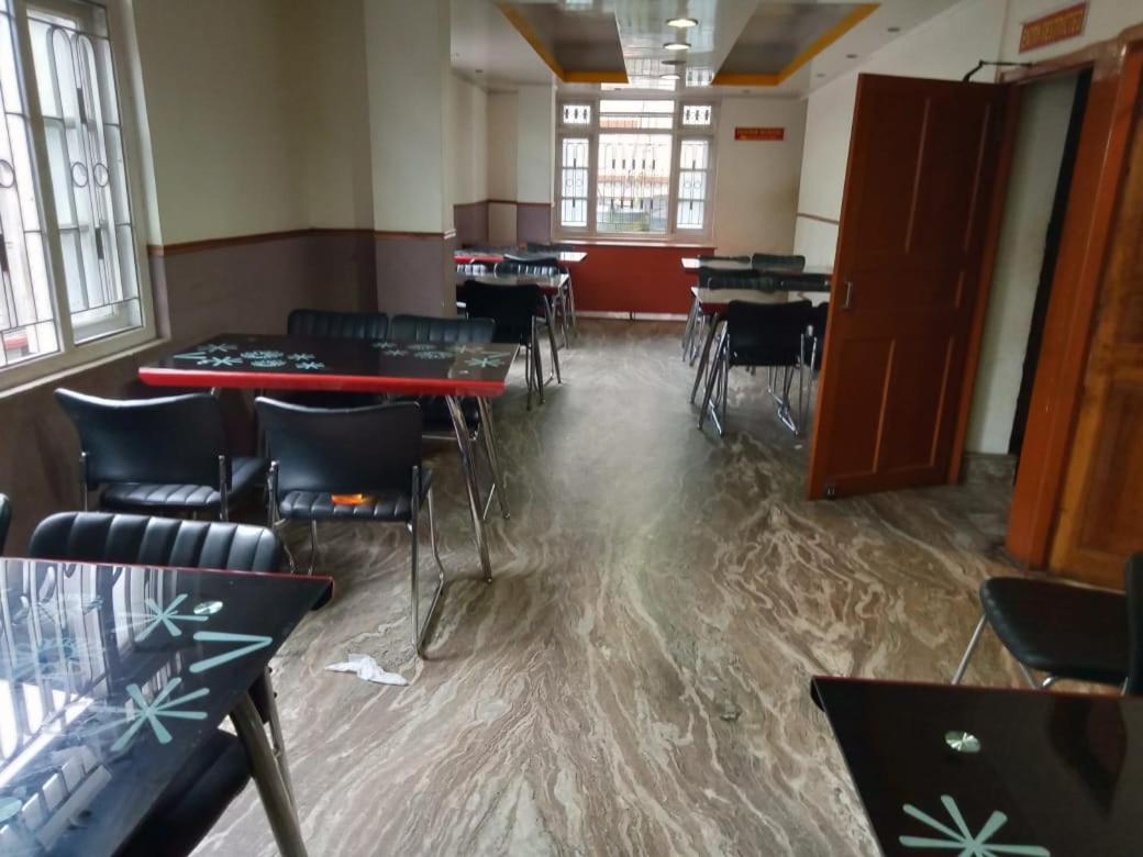 Bon Hotel Crystal Palace Gangtok Exterior photo
