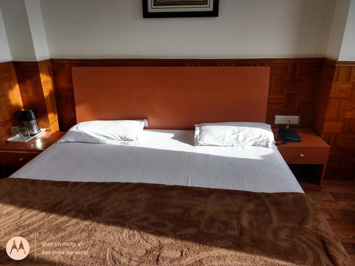Bon Hotel Crystal Palace Gangtok Exterior photo